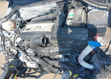 2018 Volkswagen Tiguan Limited 2.0T из США, поврежденный, VIN WVGAV7AX1JK004473